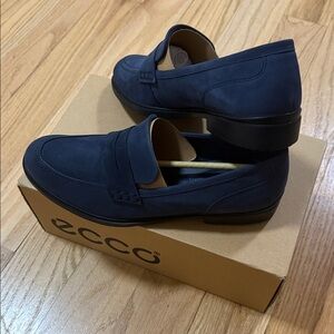 ECCO Women's Navy Slip-On Loafers